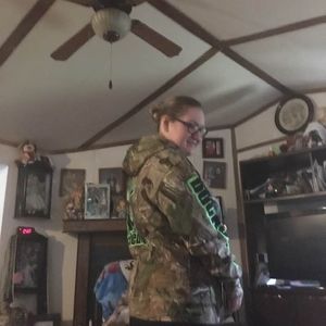 Meet your Posher, Hailey